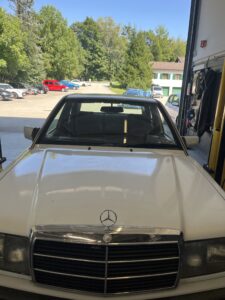 Mercedes 190E TÜV neu