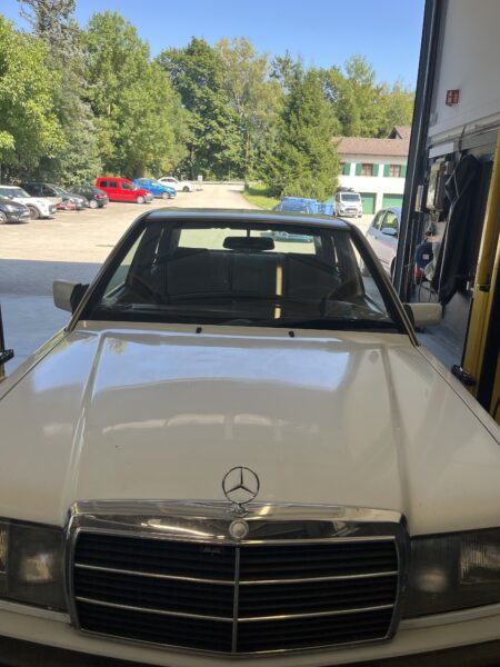 Mercedes 190E TÜV neu